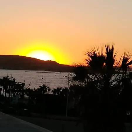Sunshine Holiday 6 With Spectacular Seaviews St Paul's Bay